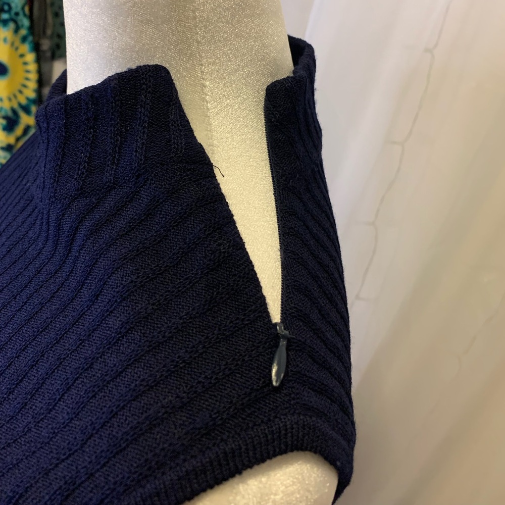 St.John high neck ribbed Sleeveless top - Picture 3 of 5